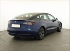 Tesla Model 3 - fotka číslo 4
