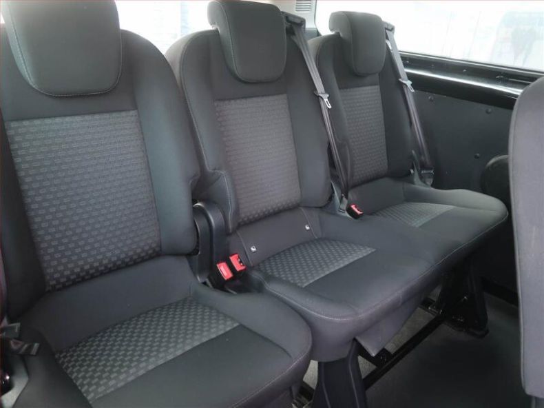 Ford Transit - hlavní fotka