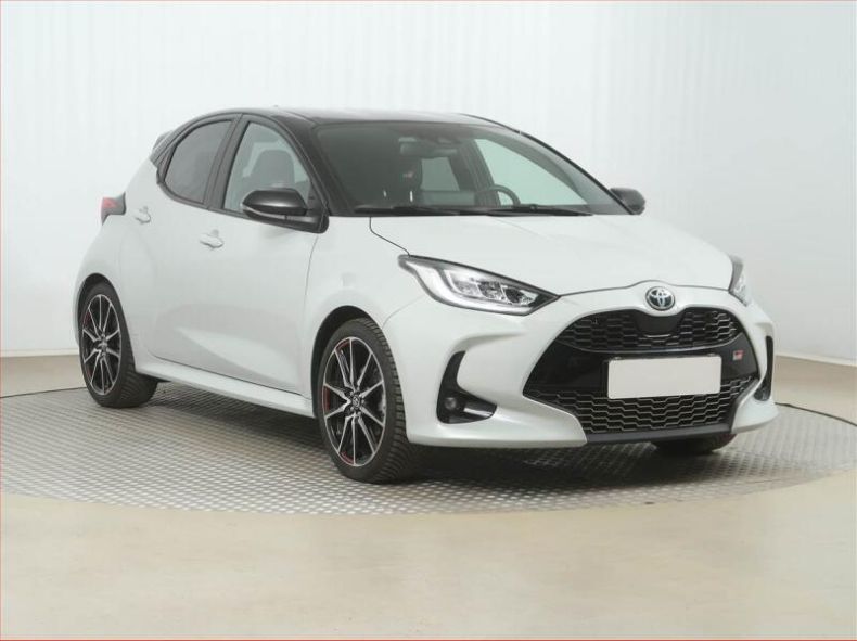 Toyota Yaris - hlavní foto