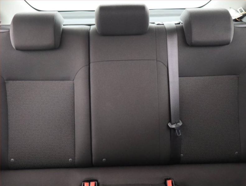 Opel Insignia - hlavní fotka