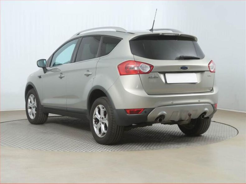 Ford Kuga - hlavní fotka