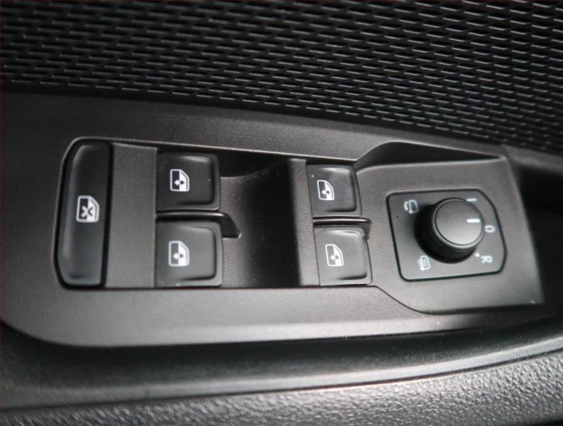 Škoda Octavia - hlavní fotka