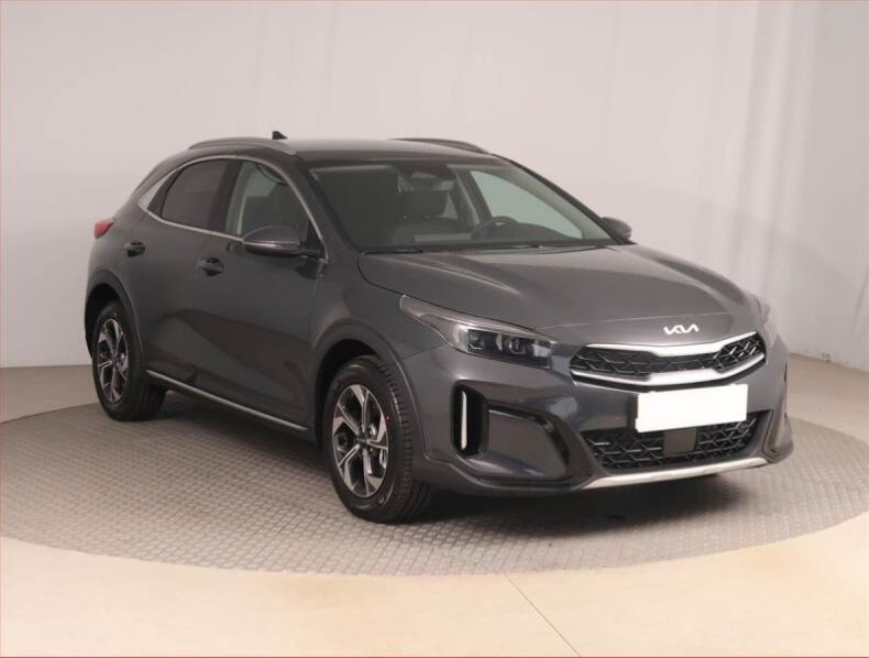 Kia XCeed - hlavní foto
