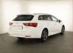 Toyota Avensis - fotka číslo 4