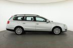 Volkswagen Passat - fotka číslo 5