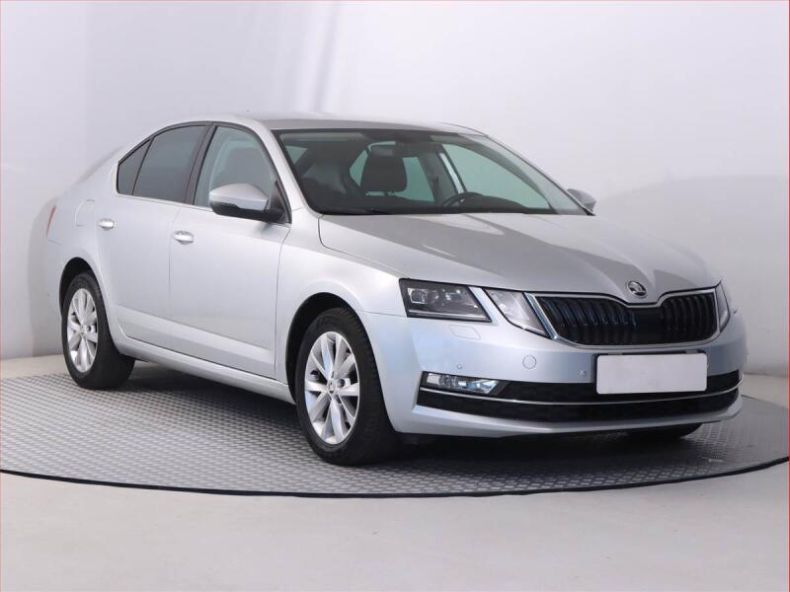 Škoda Octavia - hlavní foto