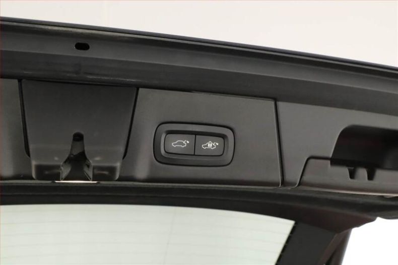 Volvo V90 - hlavní fotka