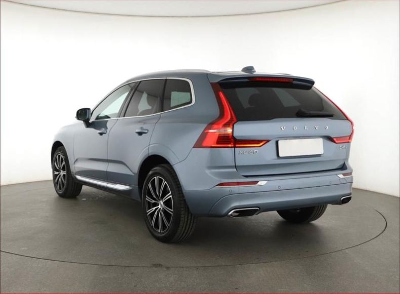 Volvo XC60 - hlavní fotka