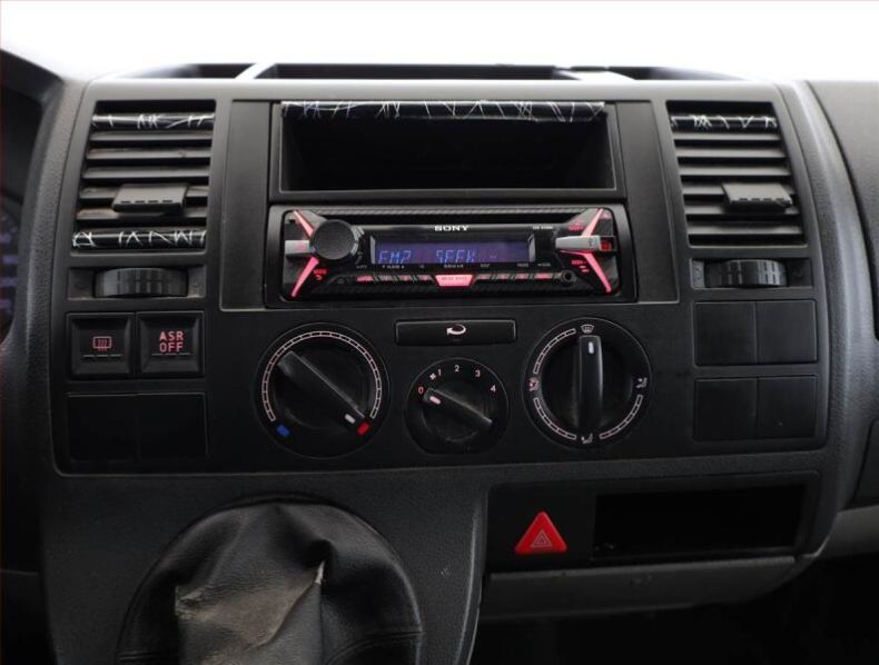 Volkswagen Transporter - hlavní fotka