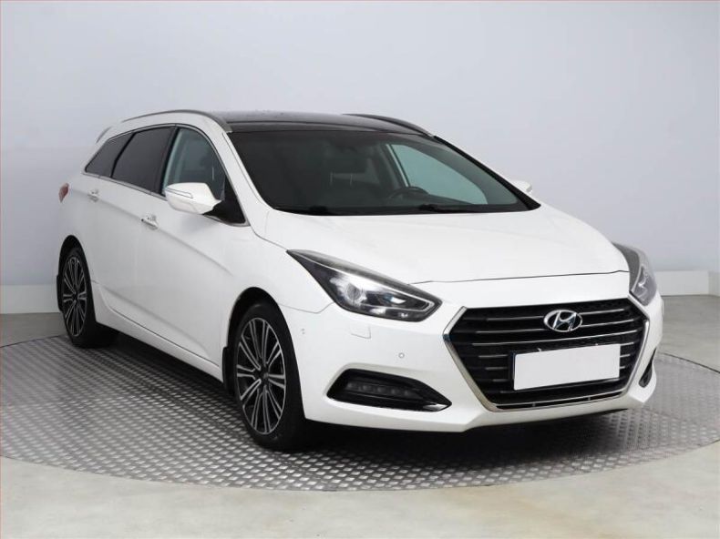 Hyundai i40 - hlavní foto