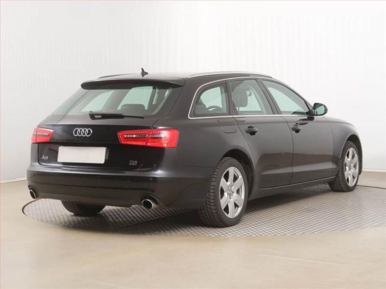 Audi A6 - hlavní fotka