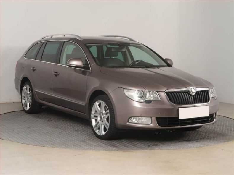 Škoda Superb - hlavní fotka inzerátu