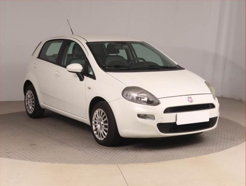 Fiat Punto - hlavní foto