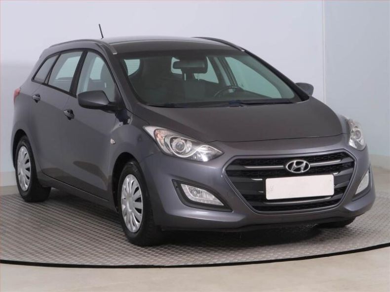 Hyundai i30 - hlavní foto