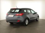 Hyundai i30 - fotka číslo 4