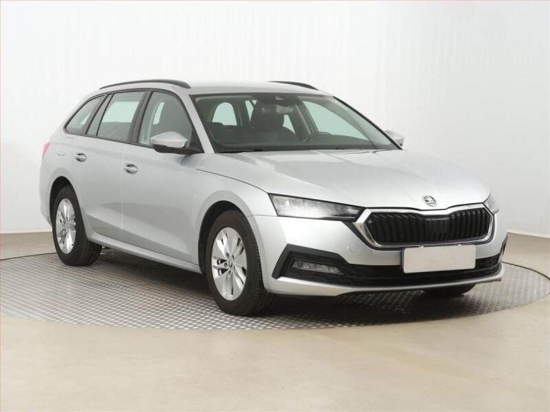 Škoda Octavia - hlavní foto