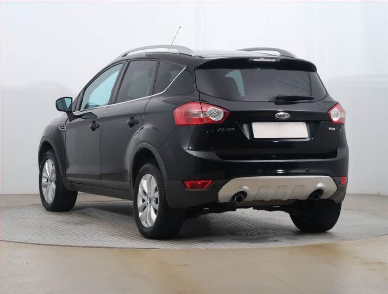 Ford Kuga - hlavní fotka