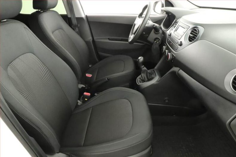 Hyundai i10 - hlavní fotka