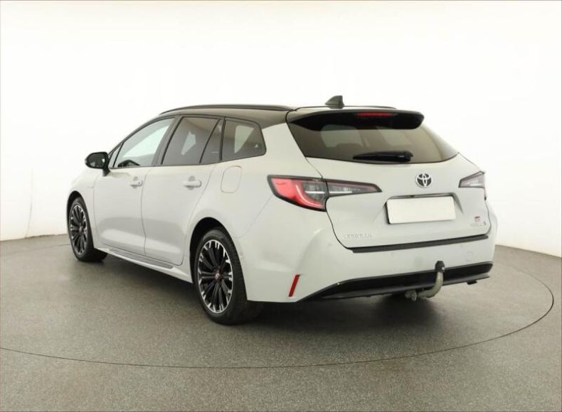 Toyota Corolla - hlavní fotka