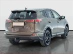 Toyota RAV 4 - fotka číslo 4