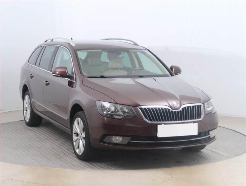 Škoda Superb - hlavní fotka inzerátu