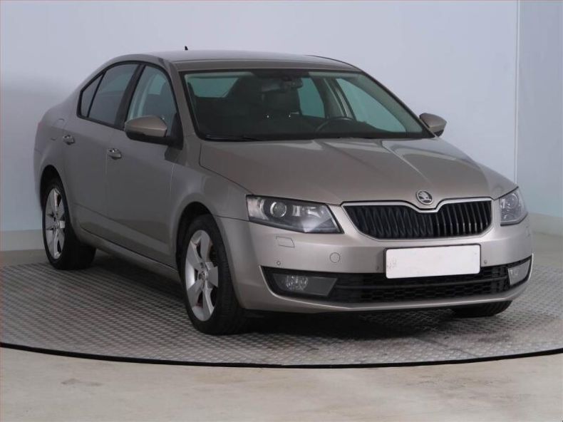 Škoda Octavia - hlavní foto