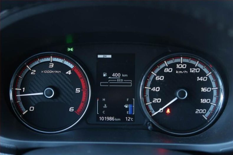 Mitsubishi L200 - hlavní fotka