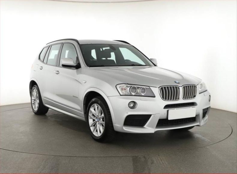 BMW X3 - hlavní foto