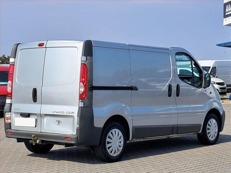 Opel Vivaro - hlavní fotka