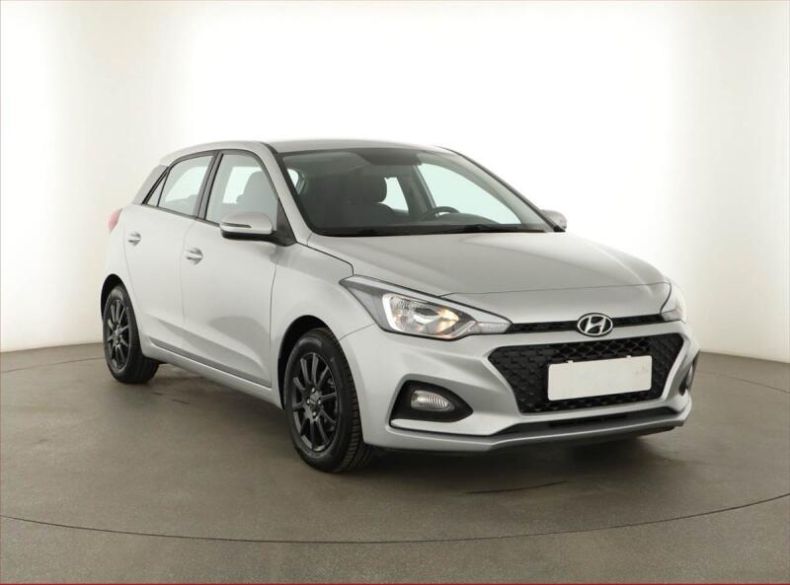 Hyundai i20 - hlavní foto
