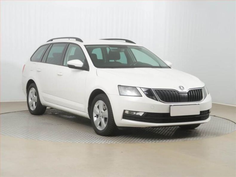 Škoda Octavia - hlavní foto