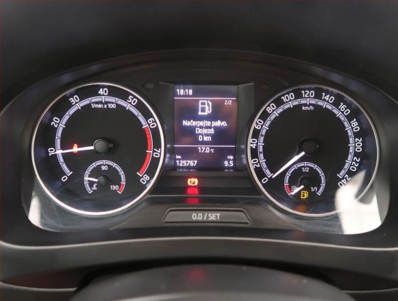 Škoda Rapid - hlavní fotka
