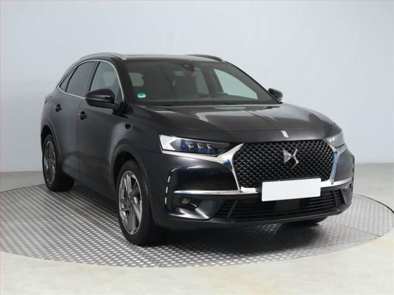 DS Automobiles DS7 Crossback - hlavní foto