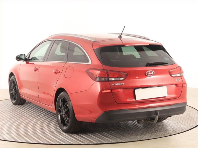 Hyundai i30 - hlavní fotka