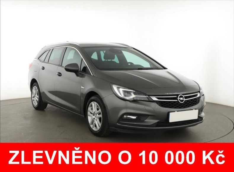 Opel Astra - hlavní foto