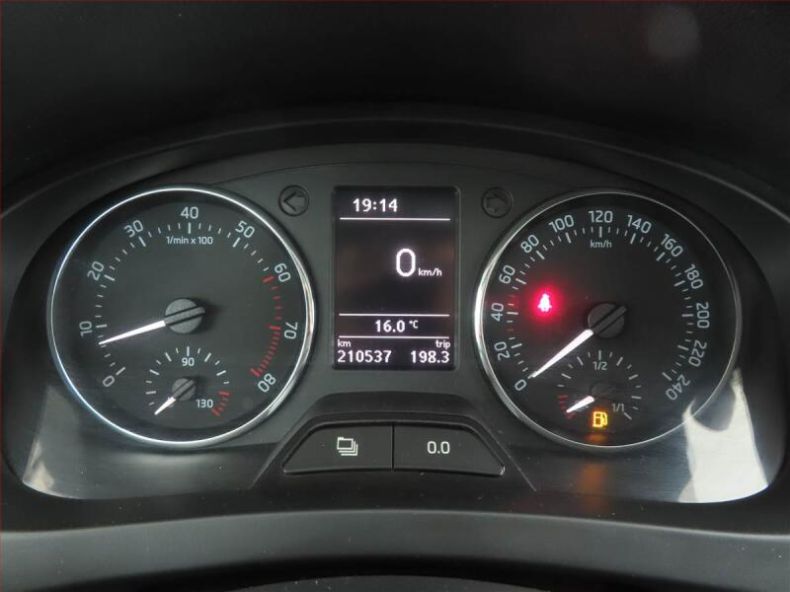 Škoda Rapid - hlavní fotka