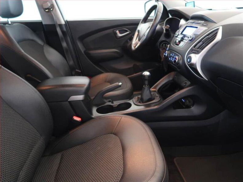 Hyundai ix35 - hlavní fotka