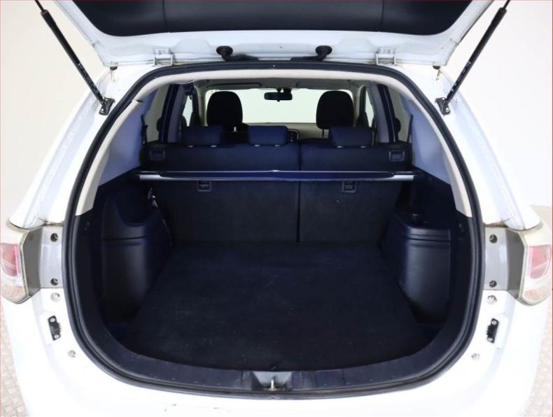 Mitsubishi Outlander - hlavní fotka