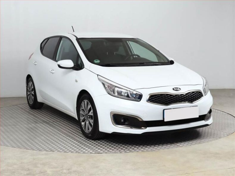 Kia Cee'd - hlavní foto