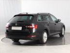 Škoda Superb - fotka číslo 4