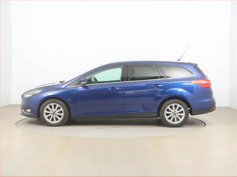 Ford Focus - hlavní fotka