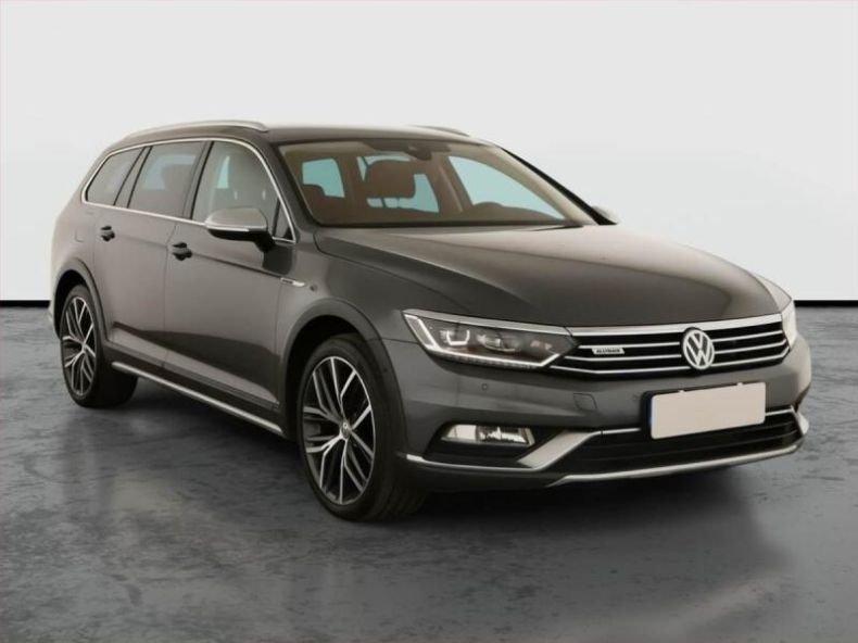 Volkswagen Passat - hlavní foto
