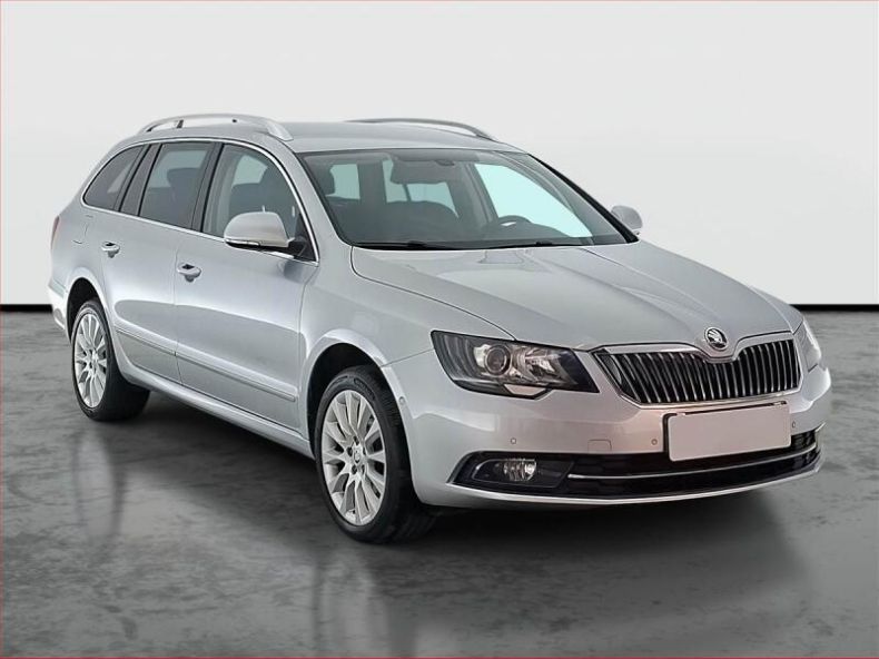 Škoda Superb - hlavní fotka inzerátu