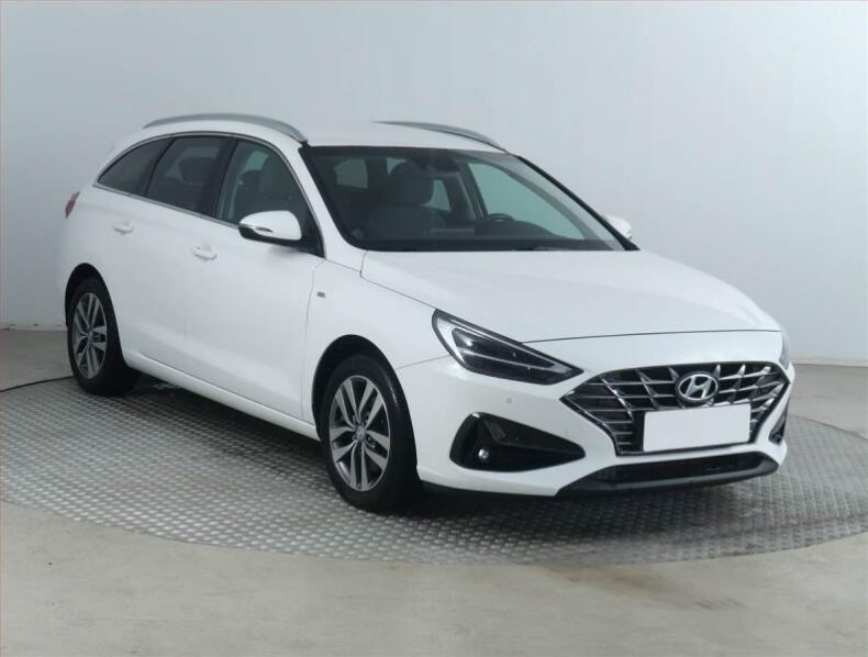 Hyundai i30 - hlavní foto
