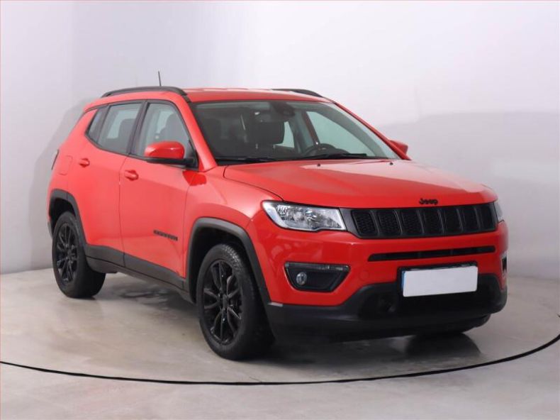 Jeep Compass - hlavní foto