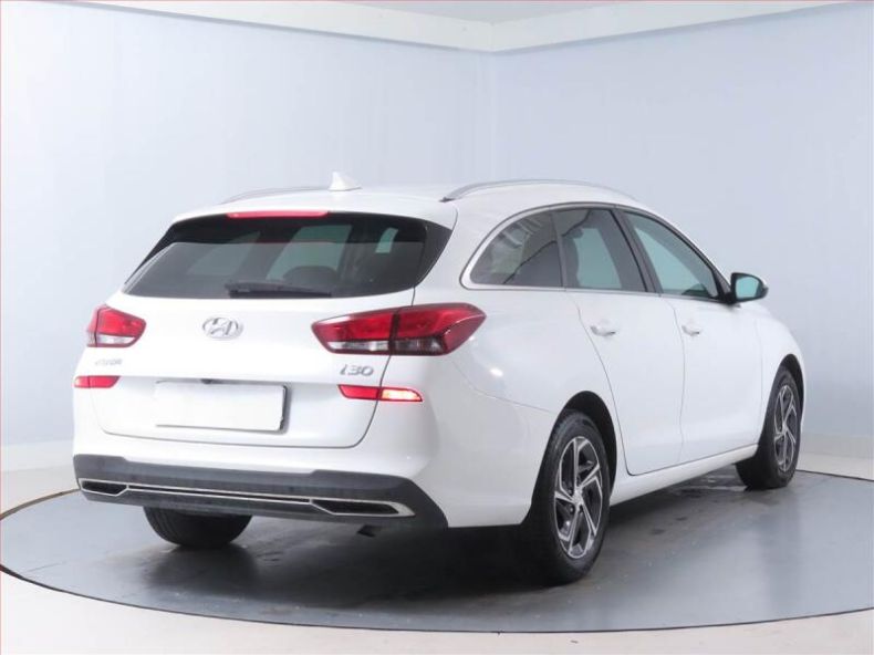 Hyundai i30 - hlavní fotka inzerátu