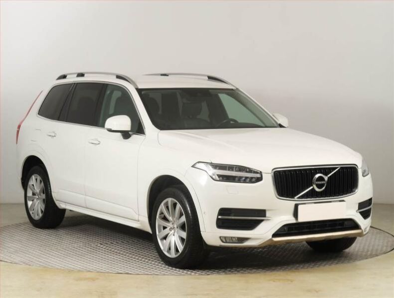 Volvo XC90 - hlavní foto