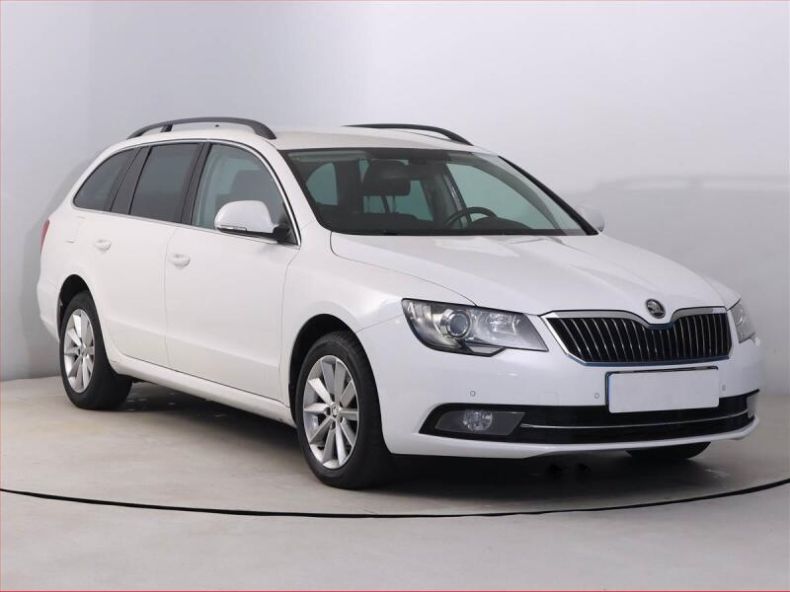 Škoda Superb - hlavní fotka inzerátu