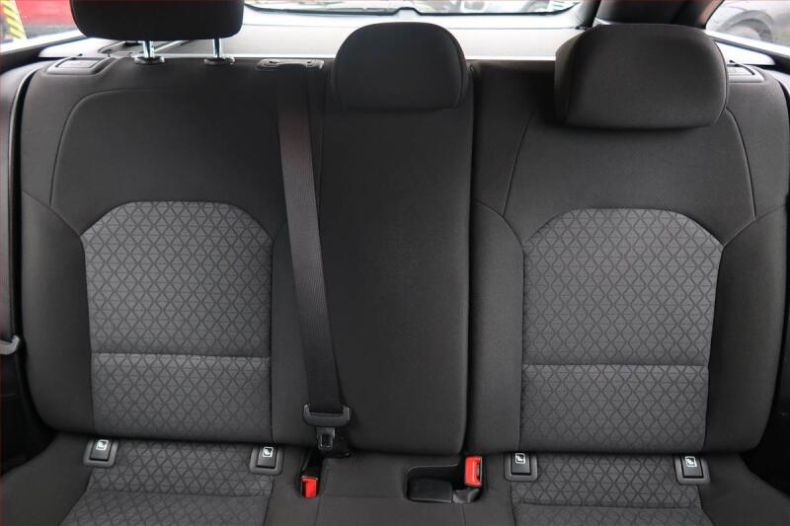 Kia Cee'd - hlavní fotka