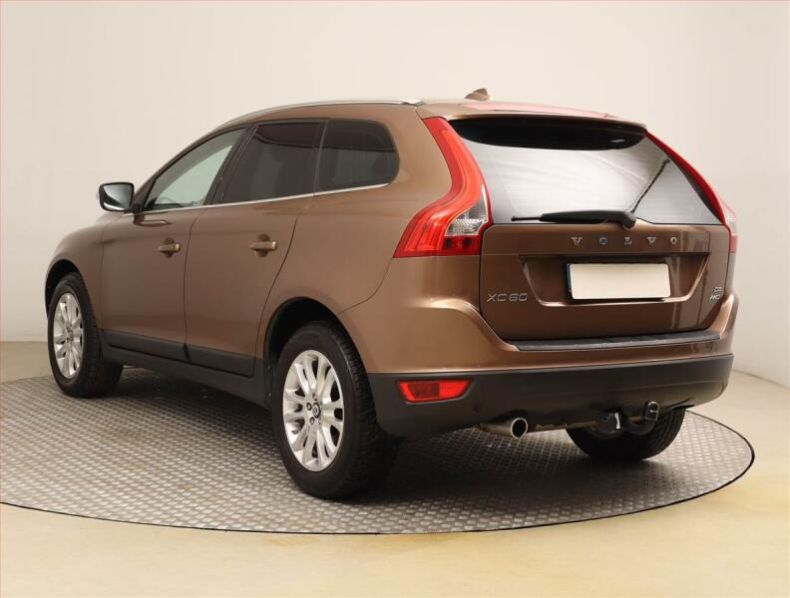Volvo XC60 - hlavní fotka